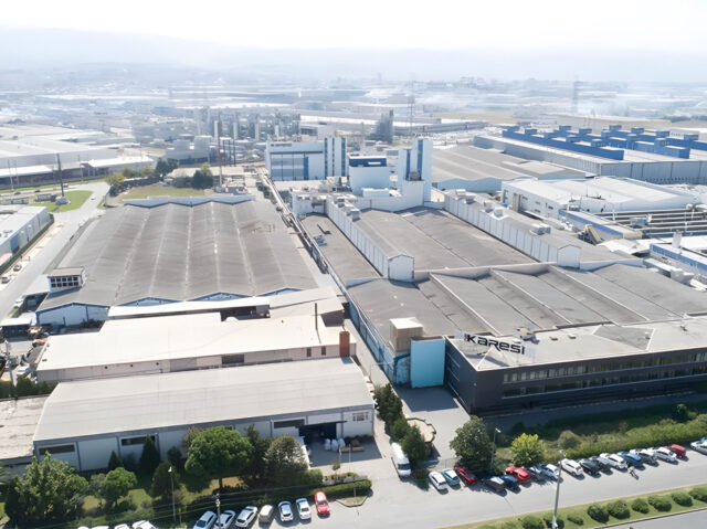 karesi-holding-güneş-paneli-temizliği-Cfsgroup